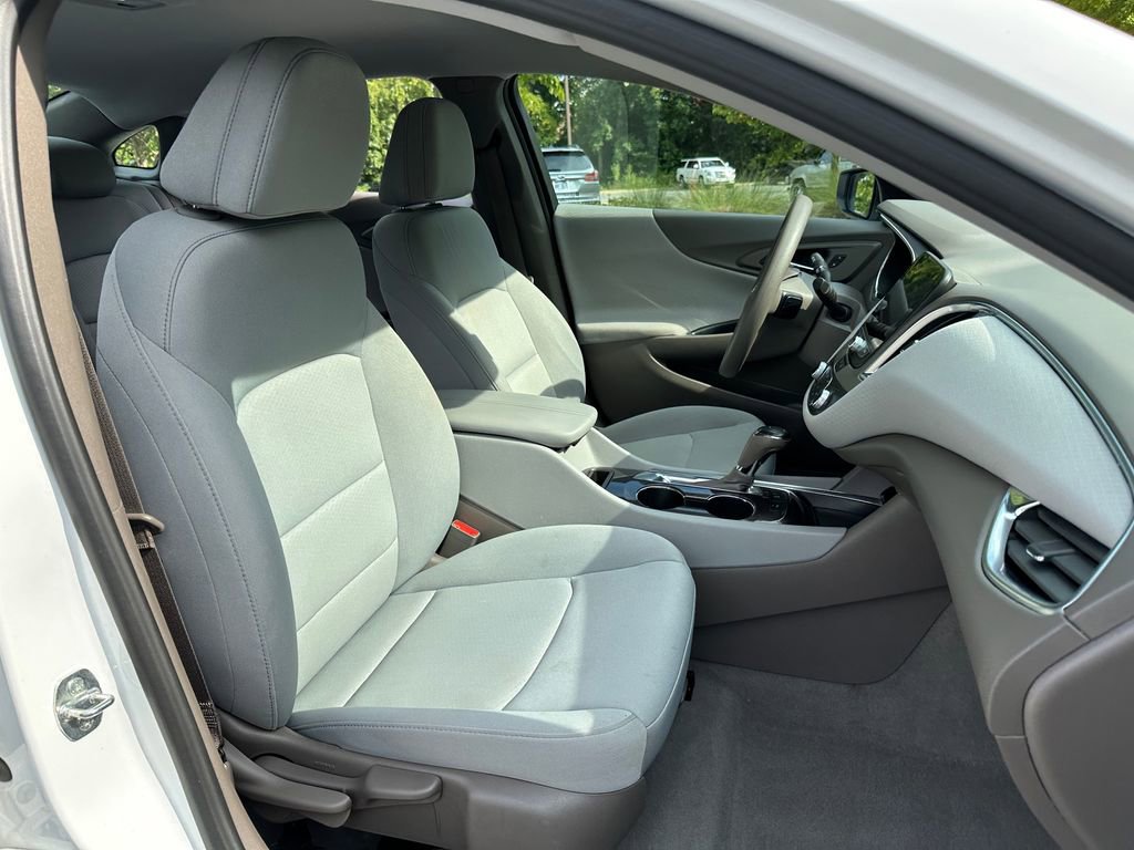 2020 Chevrolet Malibu 1LT photo 29