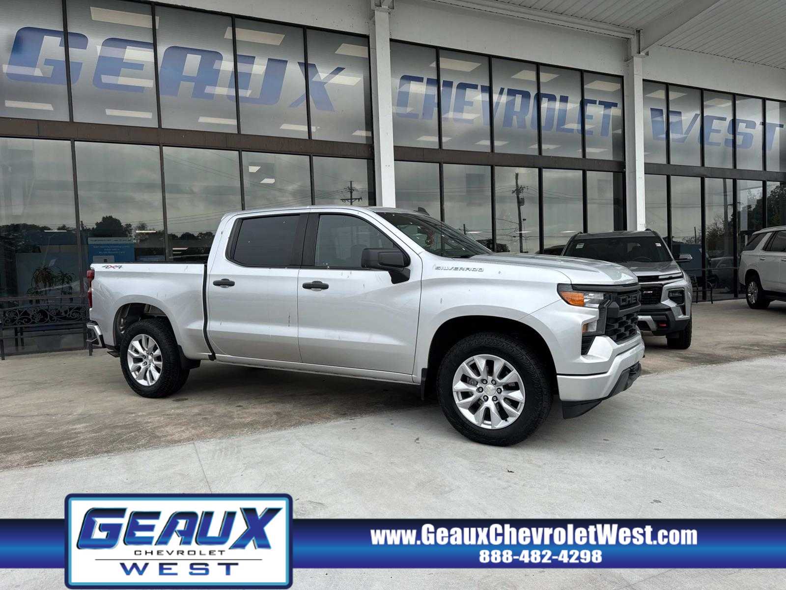 2022 Chevrolet Silverado 1500 Custom's photo