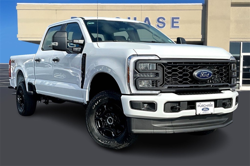 2026 Ford F-250 Super Duty XL's photo