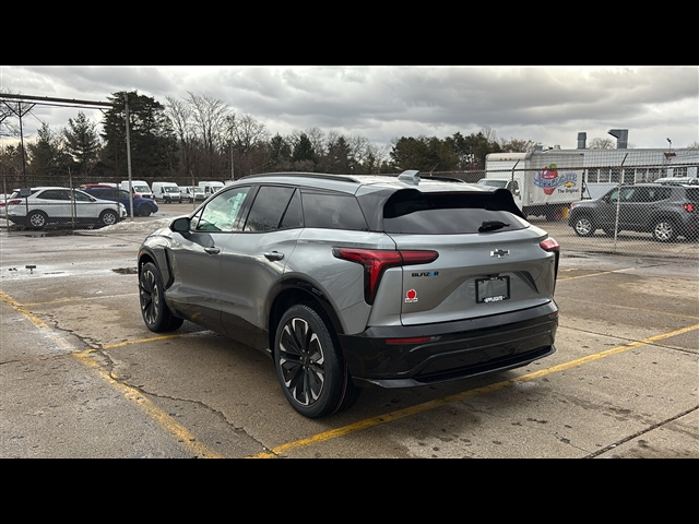2025 Chevrolet Blazer EV RS photo 4