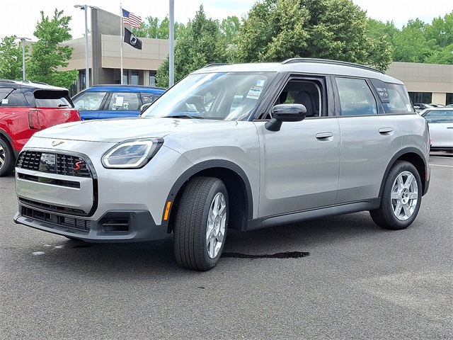 2025 Mini Countryman S ALL4 photo 3
