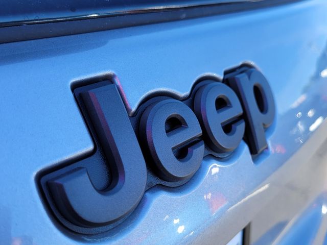 2024 Jeep Compass Limited photo 14