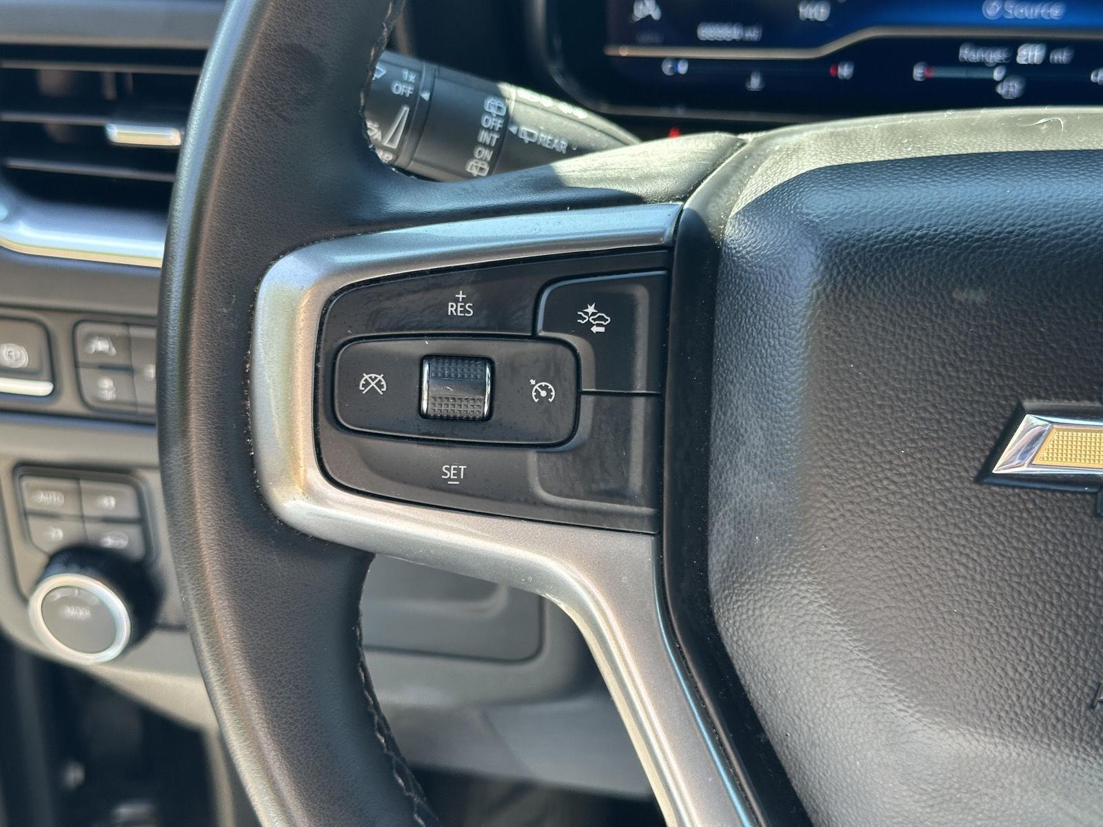 2024 Chevrolet Suburban LT photo 15