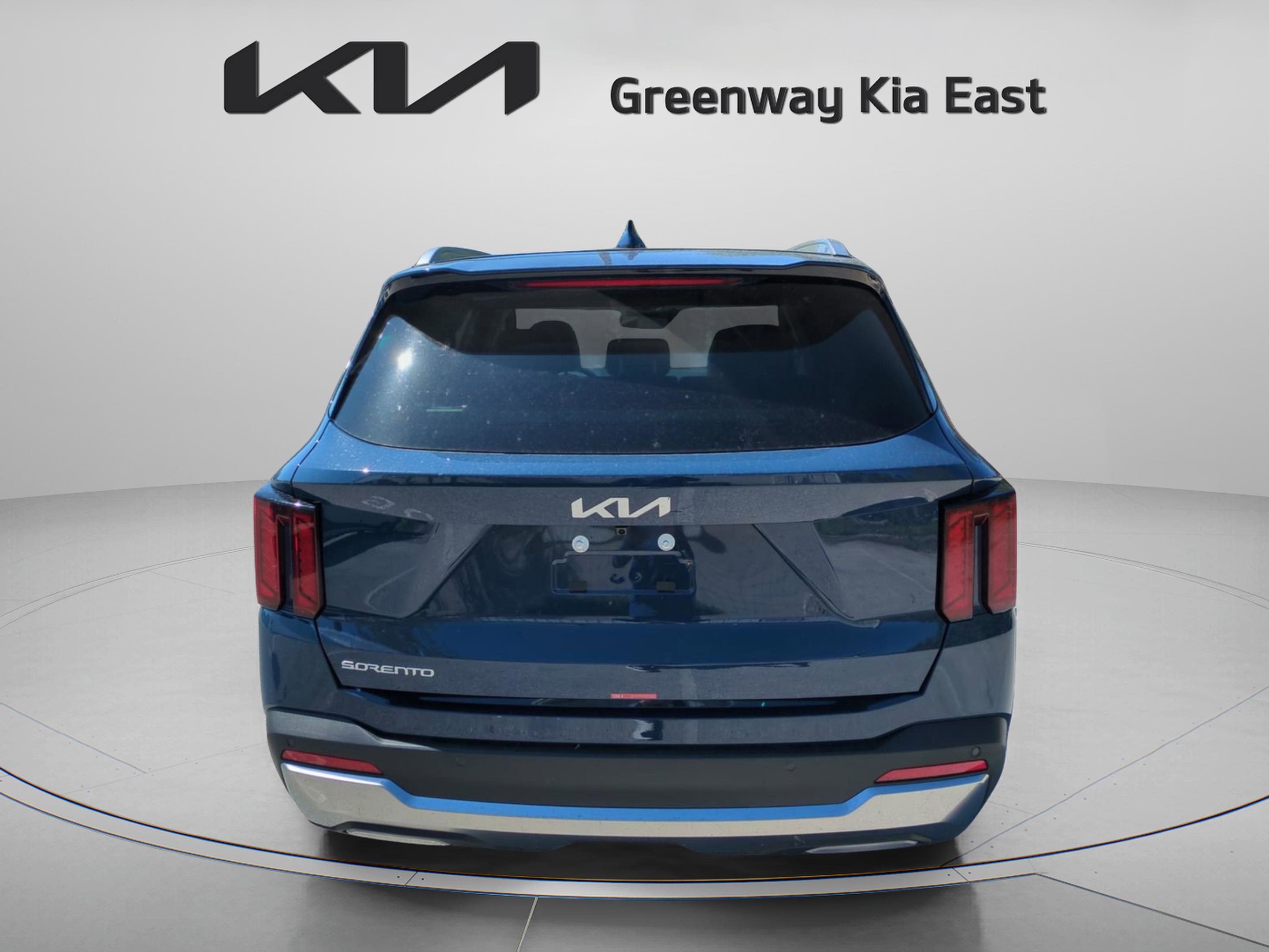2025 Kia Sorento S photo 6