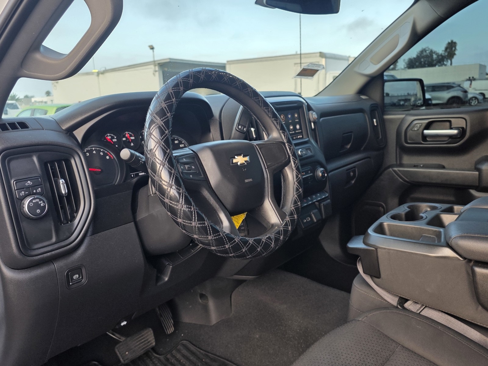 2021 Chevrolet Silverado 1500 Custom photo 18