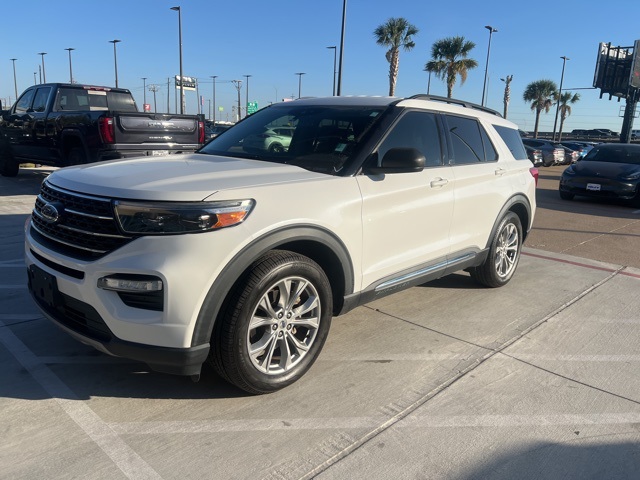 2021 Ford Explorer XLT's photo