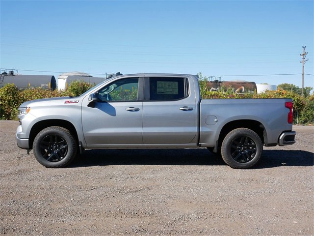 2026 Chevrolet Silverado 1500 RST photo 3