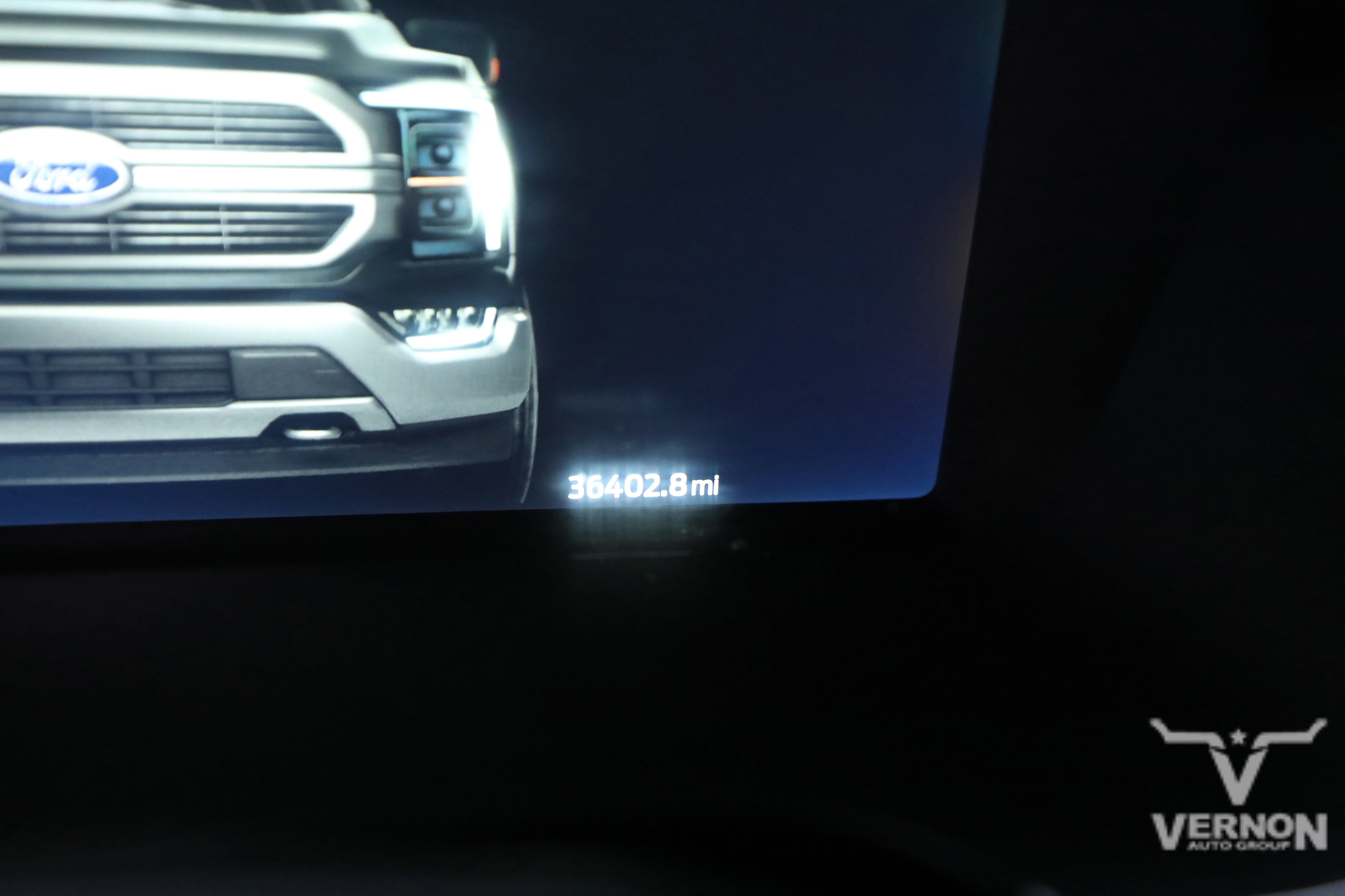 2022 Ford F-150 Lariat FX4 photo 2