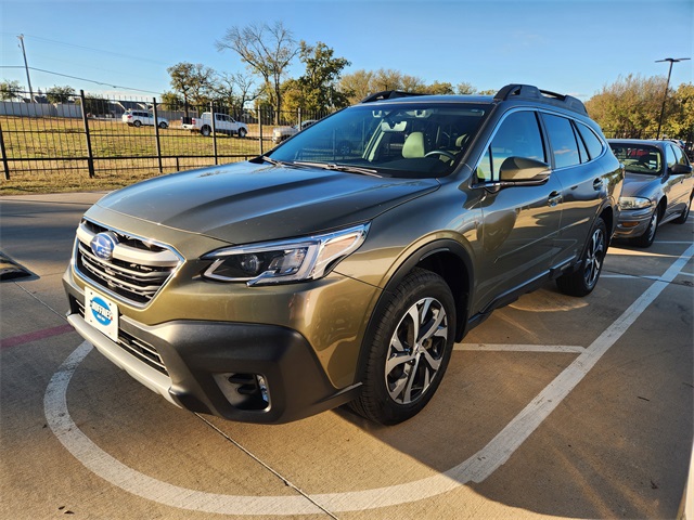 2021 Subaru Outback Limited XT photo 2