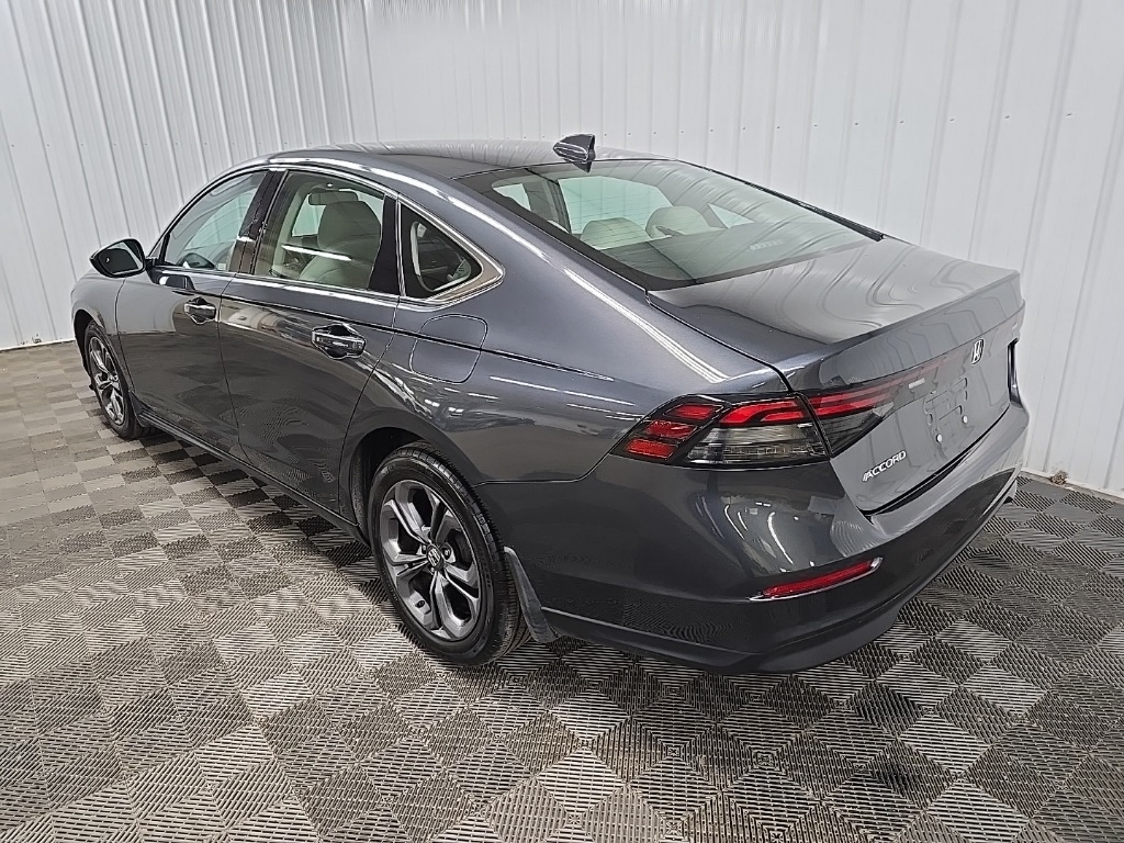 2023 Honda Accord EX photo 9