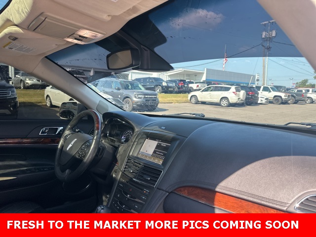 2019 Lincoln MKT photo 6