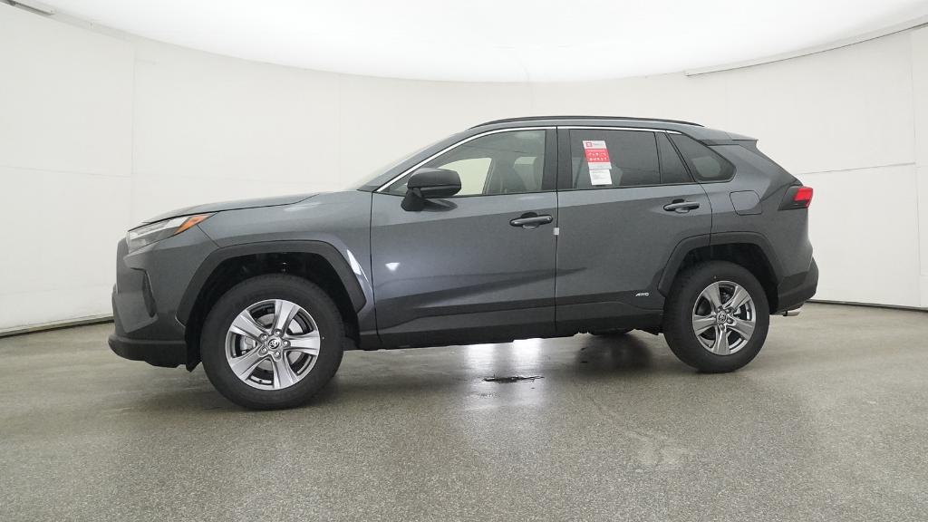 2025 Toyota RAV4 Hybrid LE photo 8