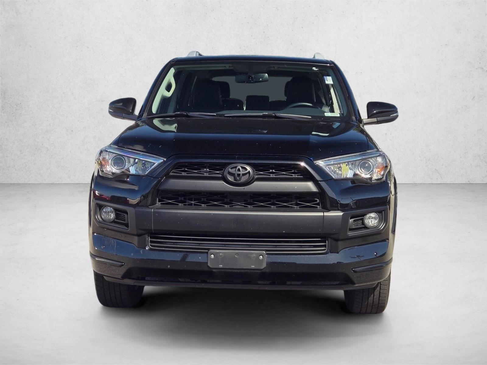 2018 Toyota 4Runner Limited 2WD photo 2