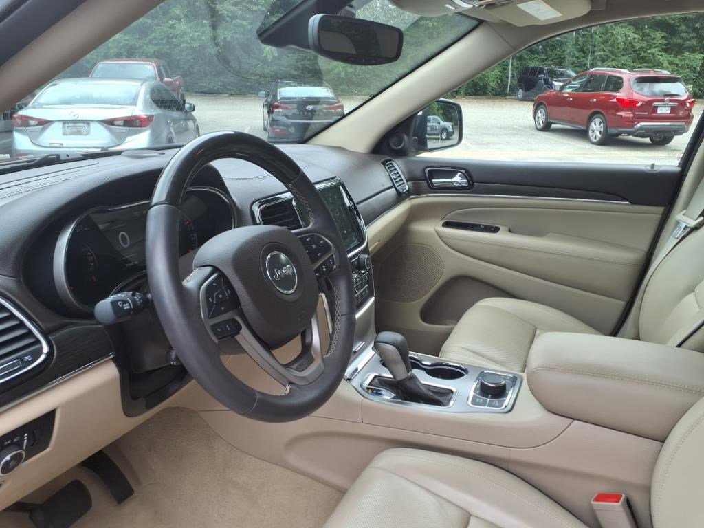 2020 Jeep Grand Cherokee Overland photo 13