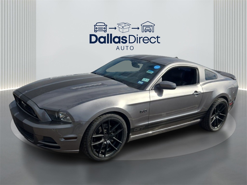 2014 Ford Mustang GT Premium photo 2