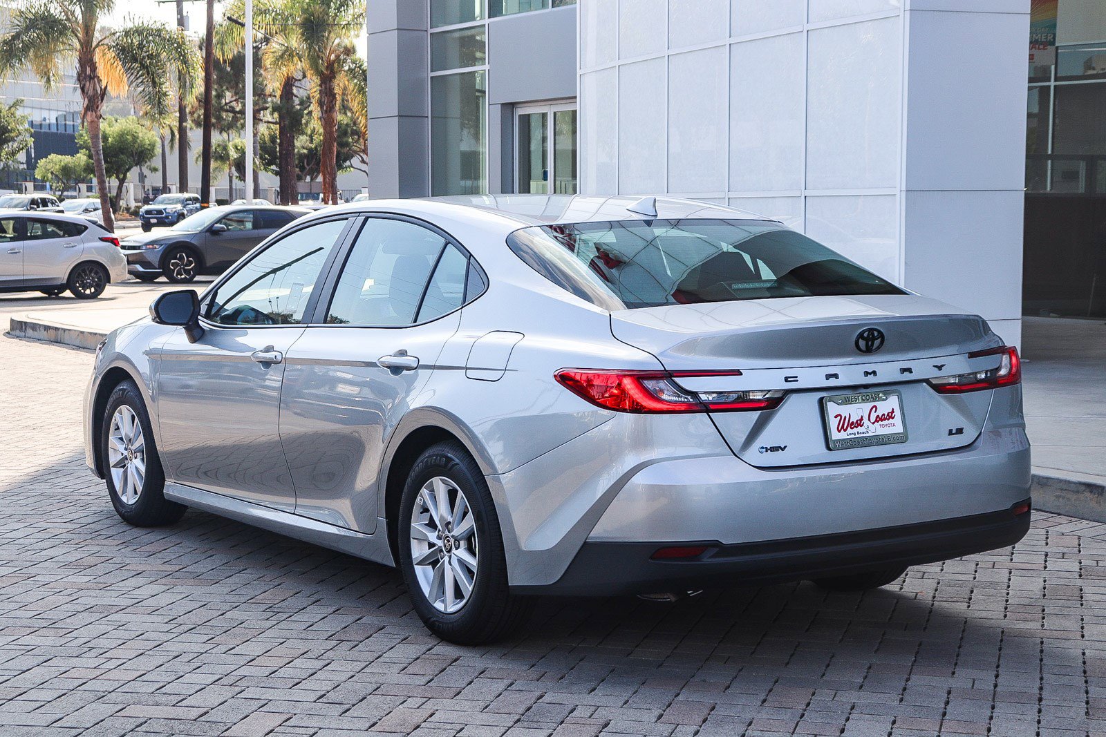 2025 Toyota Camry LE photo 8