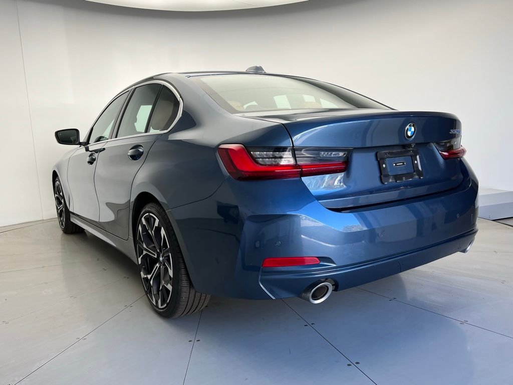 2025 Bmw 330i 3-Series photo 3