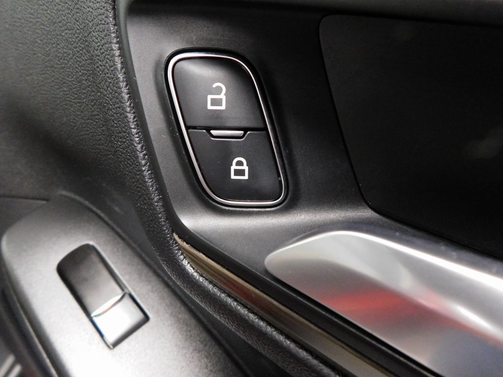 2020 Ford Escape Titanium photo 52