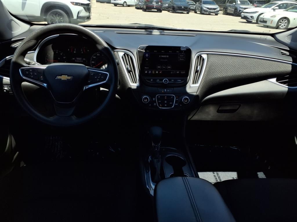 2023 Chevrolet Malibu 1LT photo 17