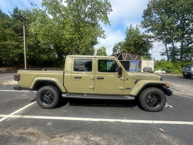 2025 Jeep Gladiator Sport photo 4