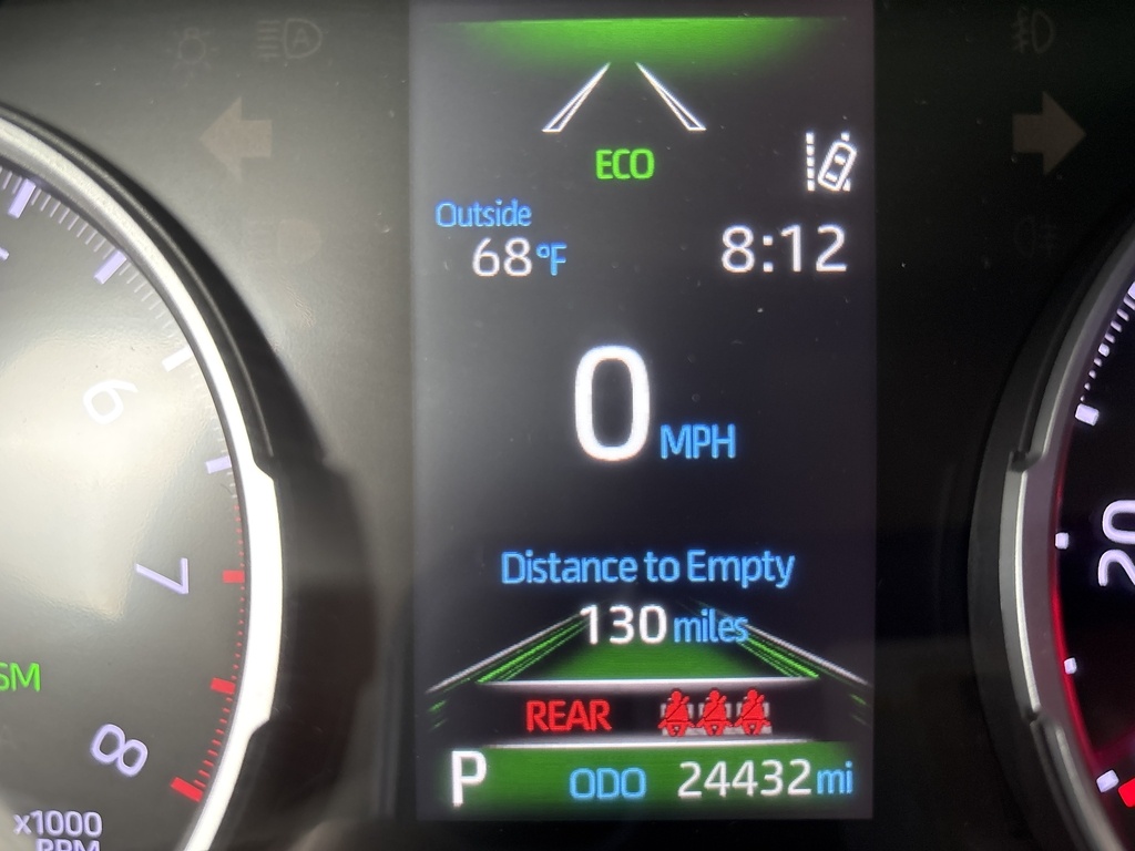 2022 Toyota RAV4 XLE photo 27