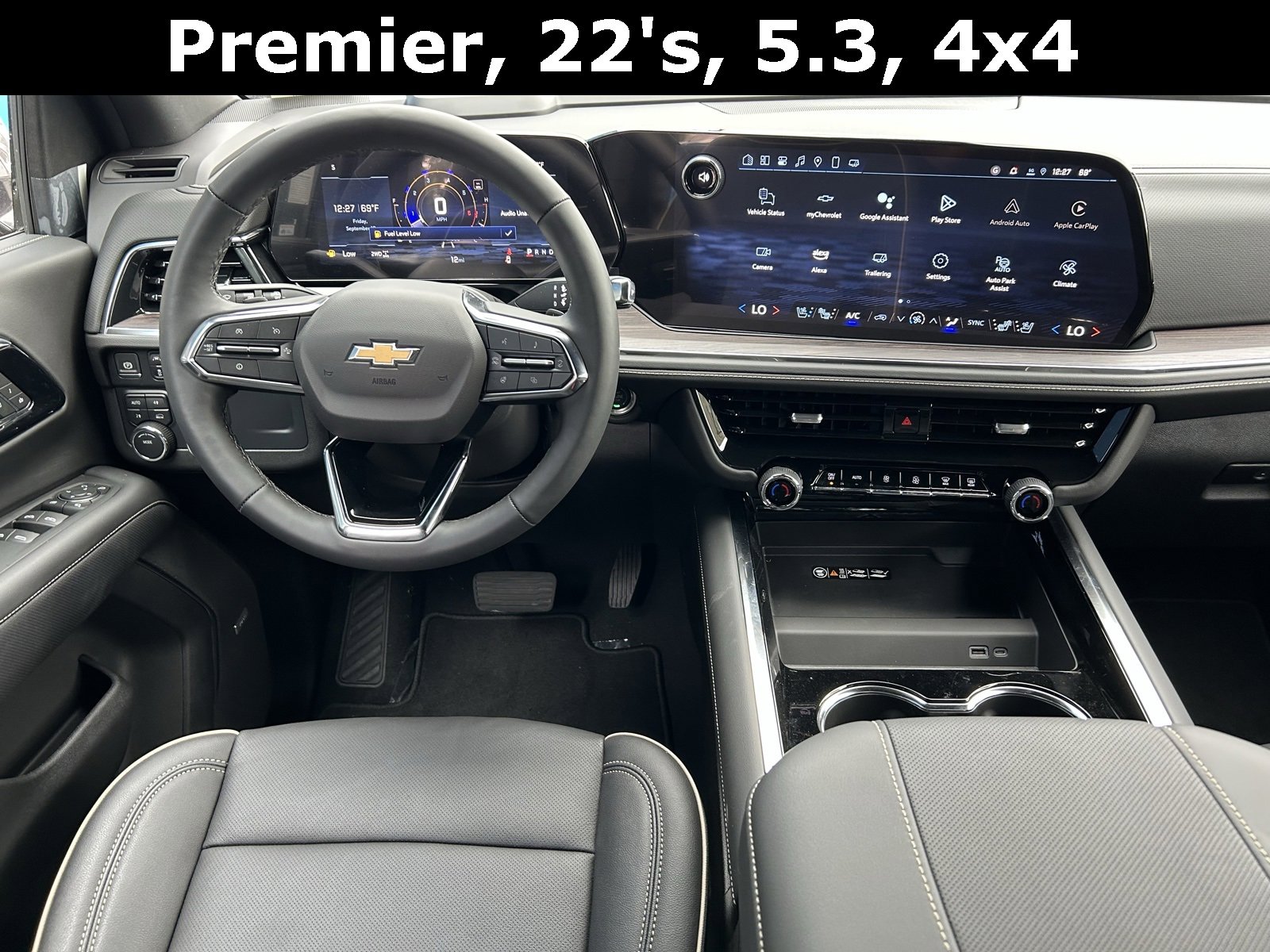 2025 Chevrolet Suburban Premier photo 24