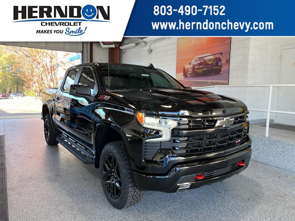 2026 Chevrolet Silverado LT's photo