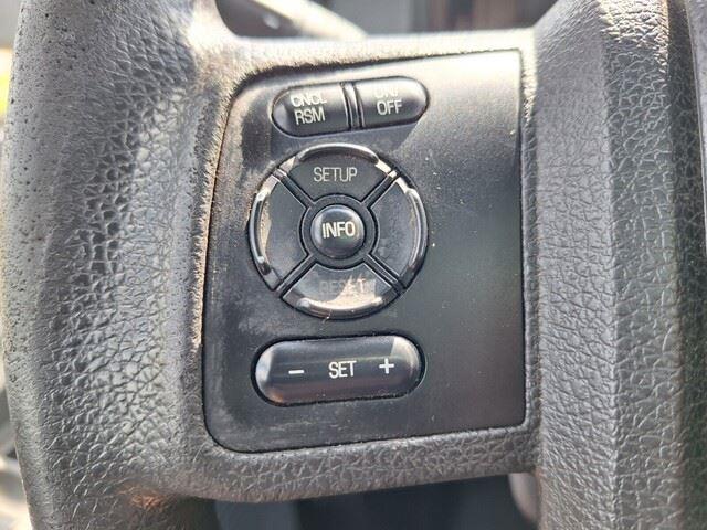 2016 Ford F-250 XLT photo 12