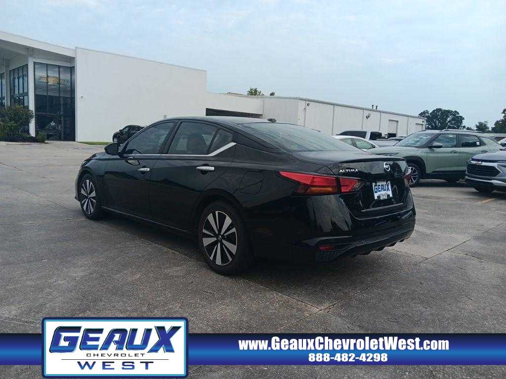 2021 Nissan Altima 2.5 SV photo 5