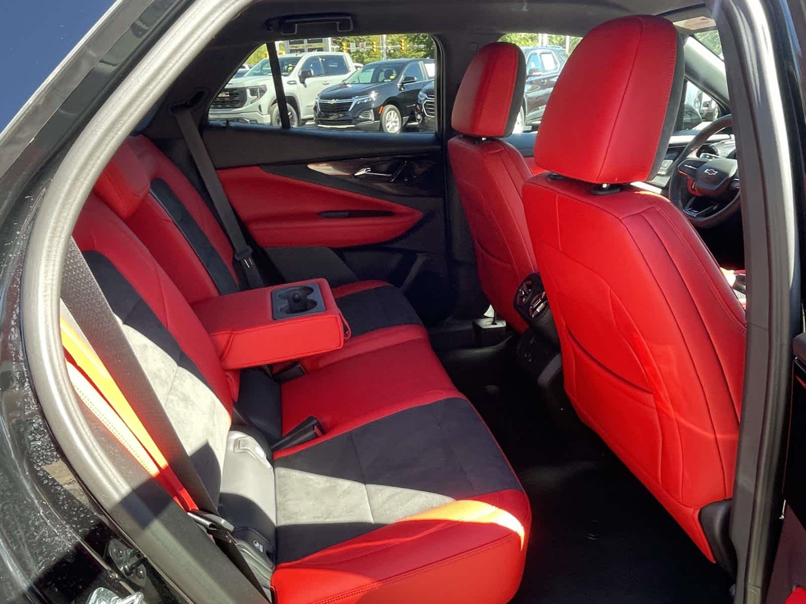 2024 Chevrolet Blazer EV RS photo 16