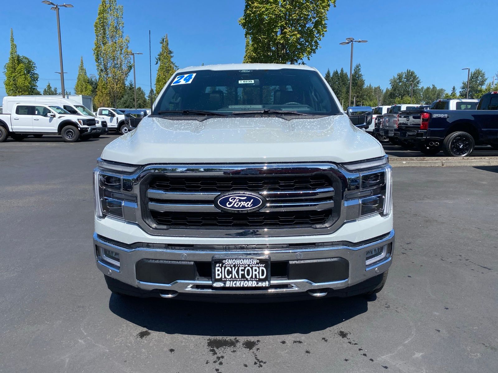 2024 Ford F-150 Lariat photo 2