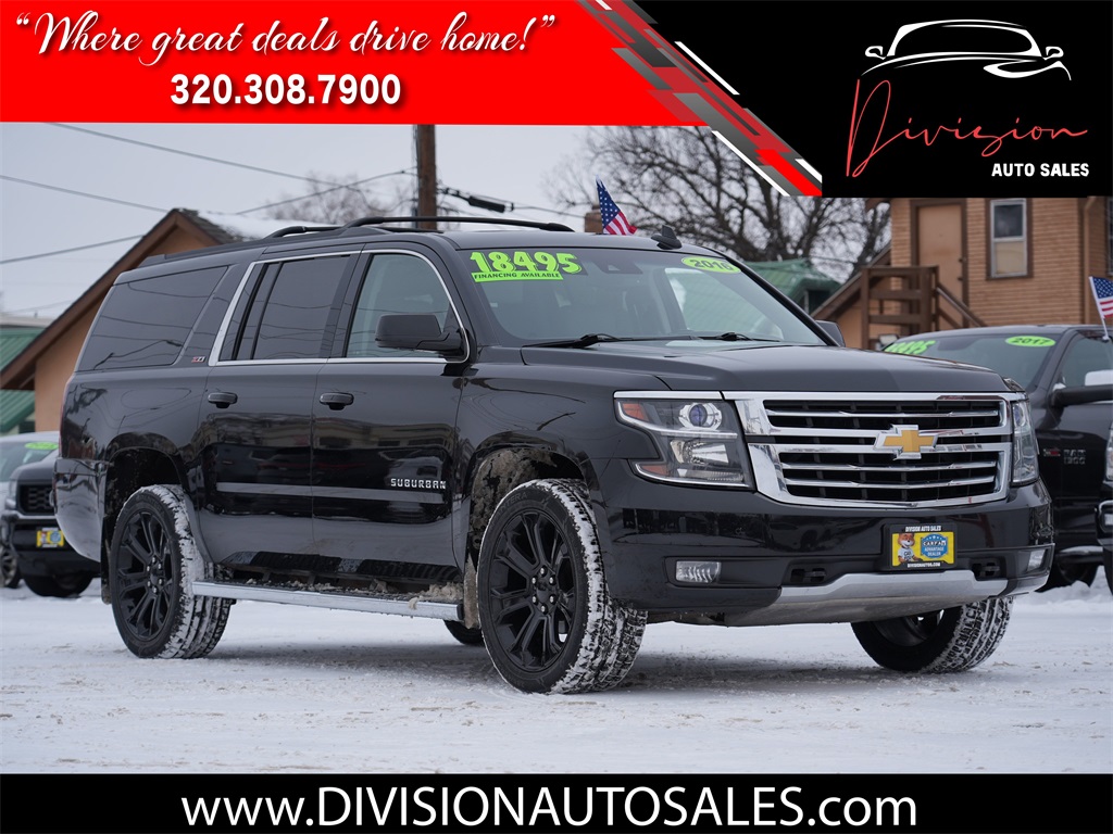 2016 Chevrolet Suburban LT's photo