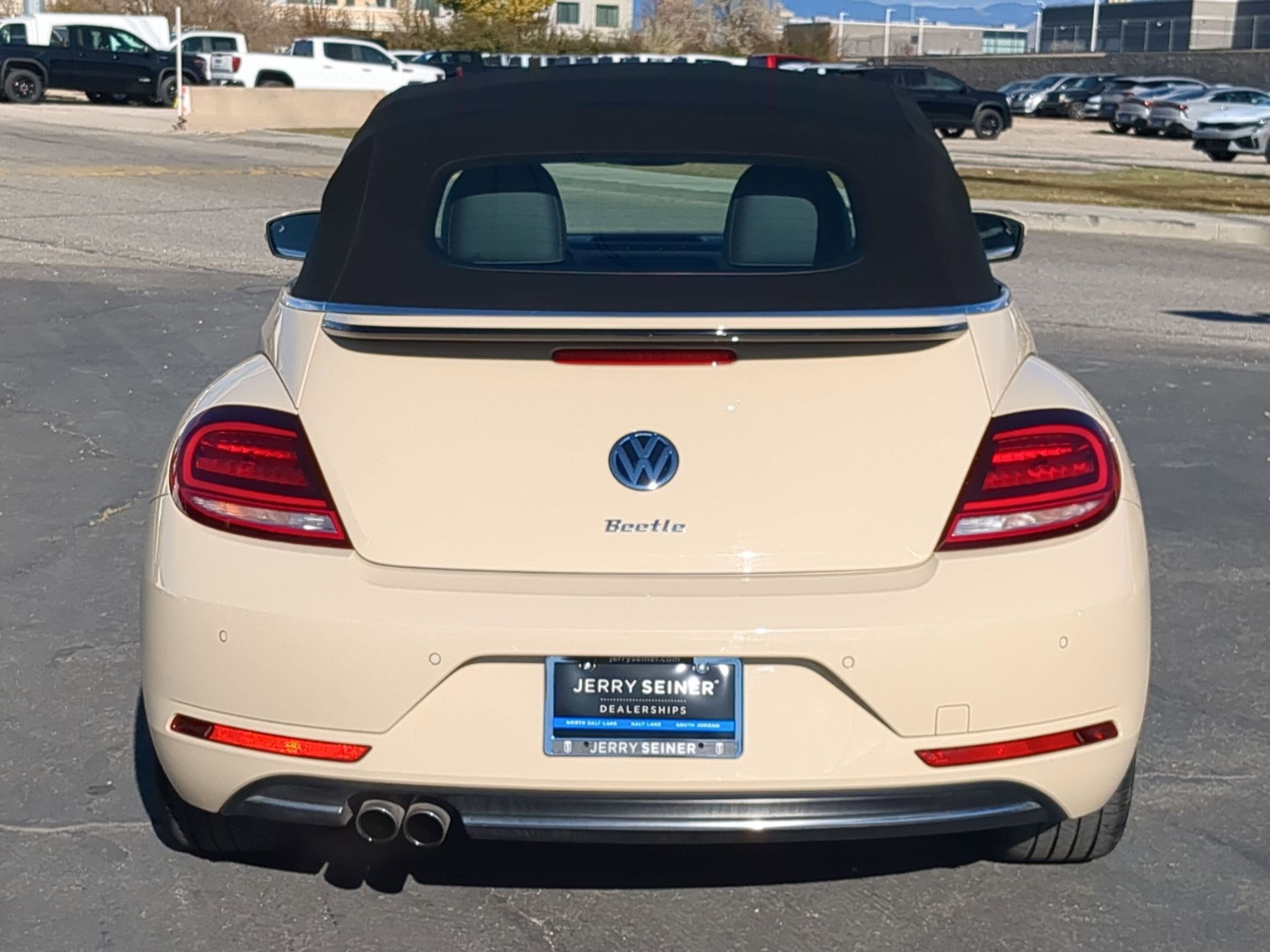 2019 Volkswagen Beetle Final Edition SEL SE photo 4