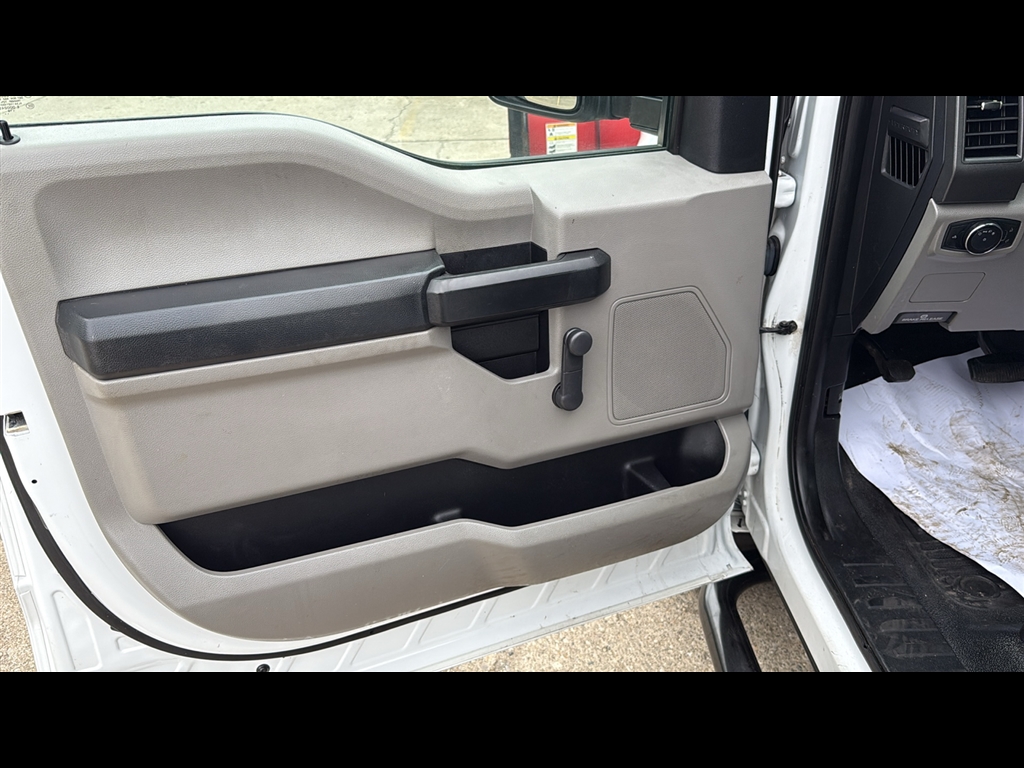 2019 Ford F-250 XL photo 8
