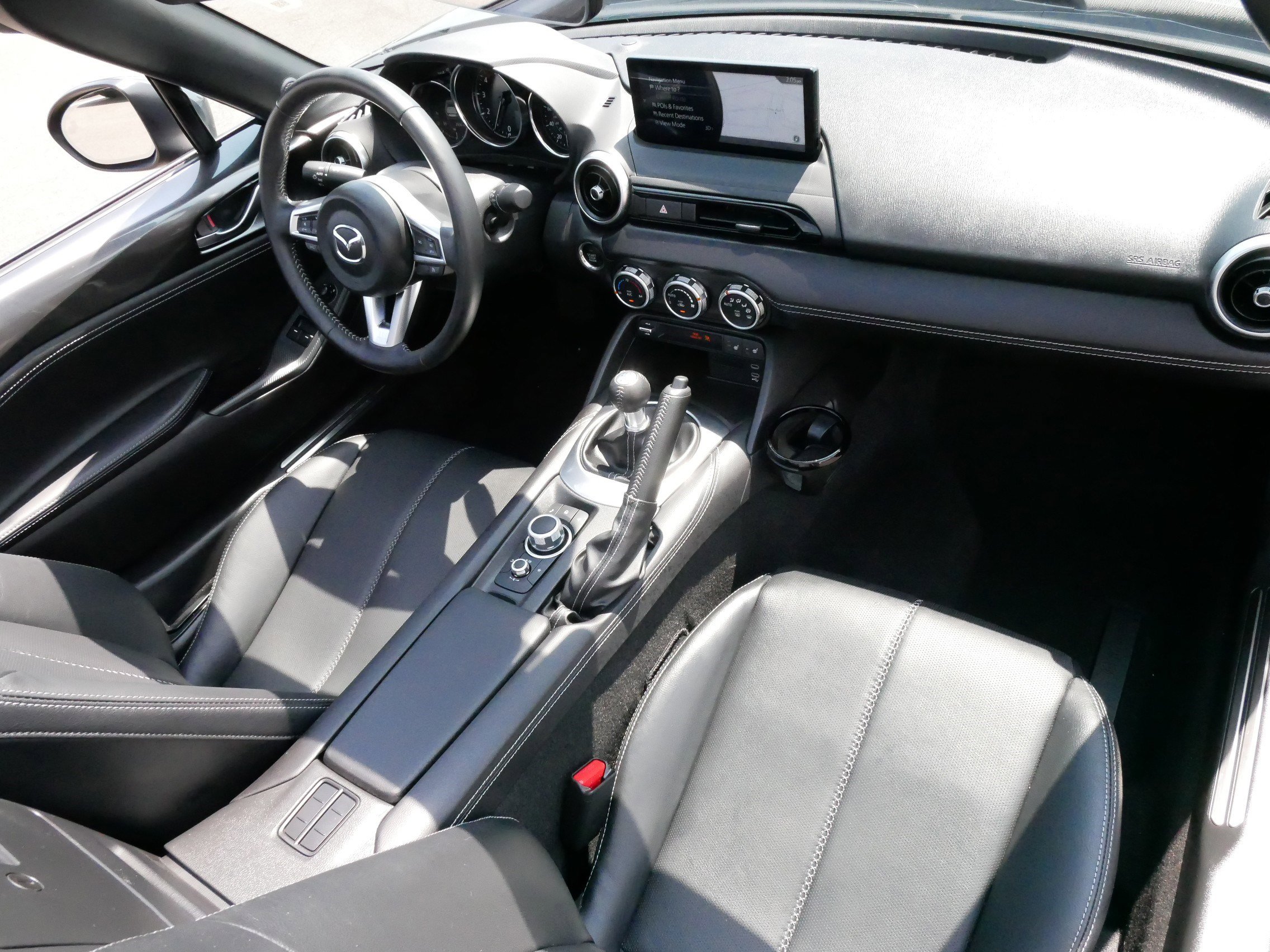 2024 Mazda MX-5 Miata Miata RF Grand Touring photo 10