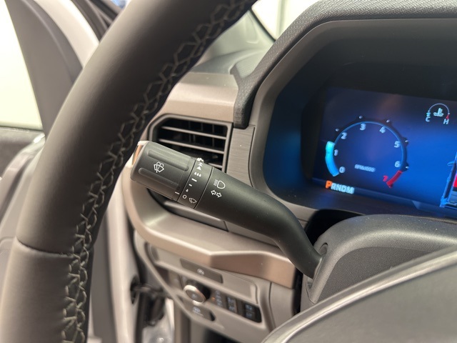 2025 Ford F-150 XLT photo 17