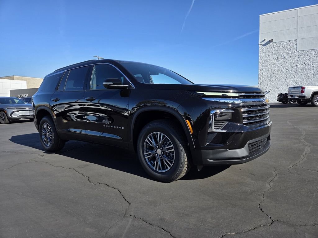 2026 Chevrolet Traverse LT's photo