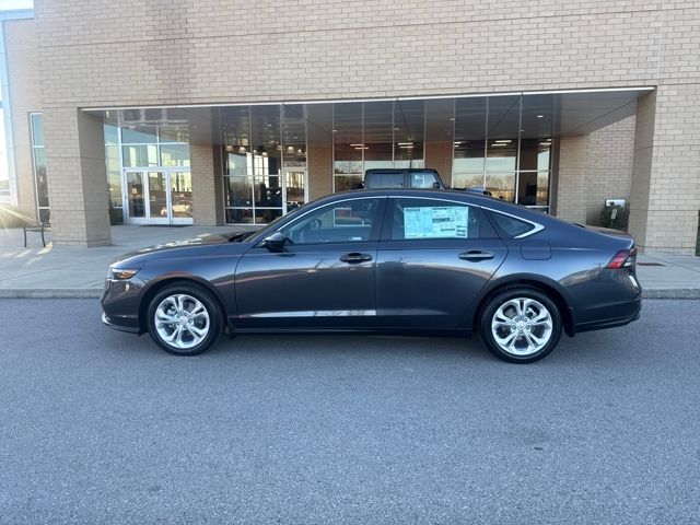 2025 Honda Accord LX's photo