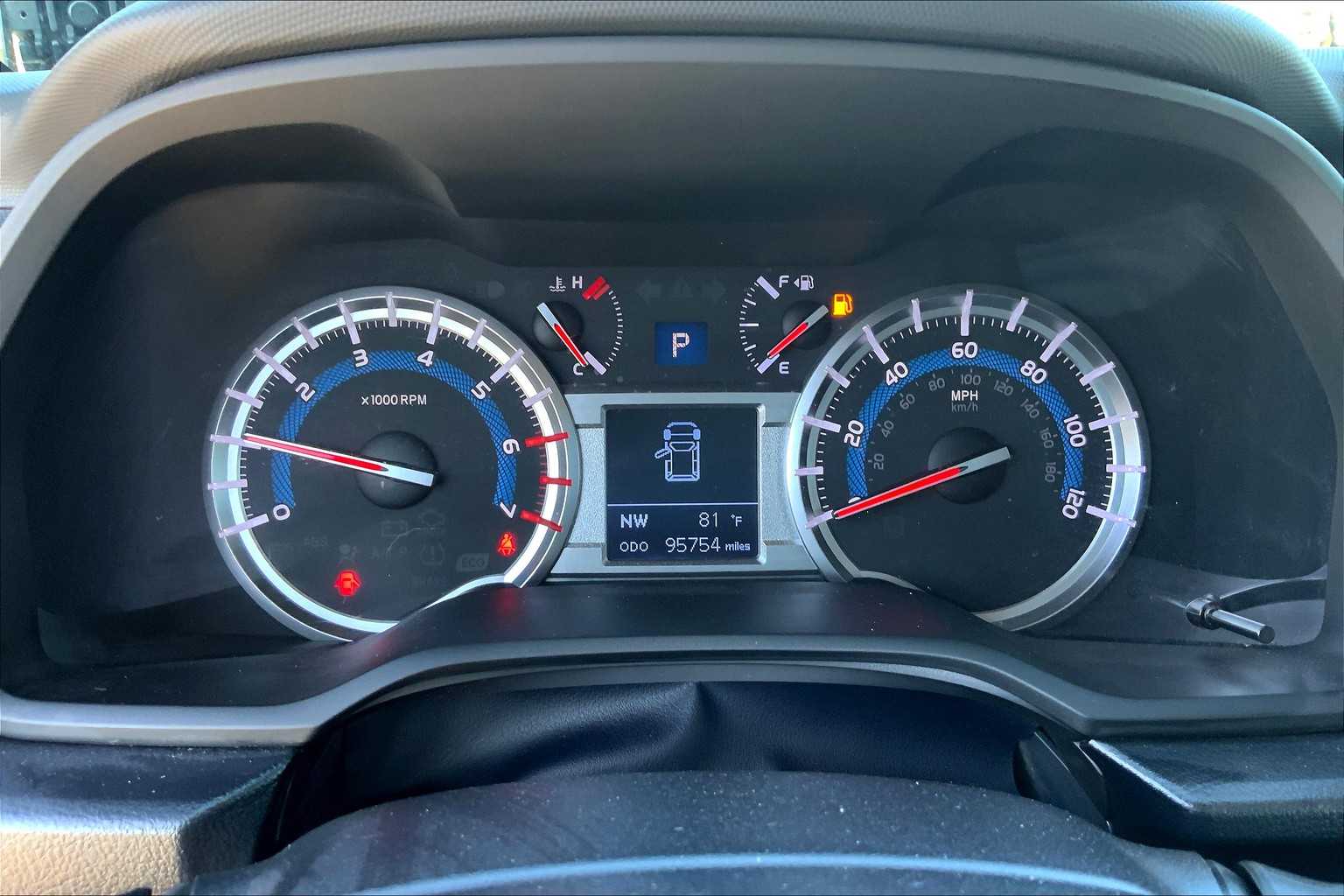 2018 Toyota 4Runner TRD Premium photo 23