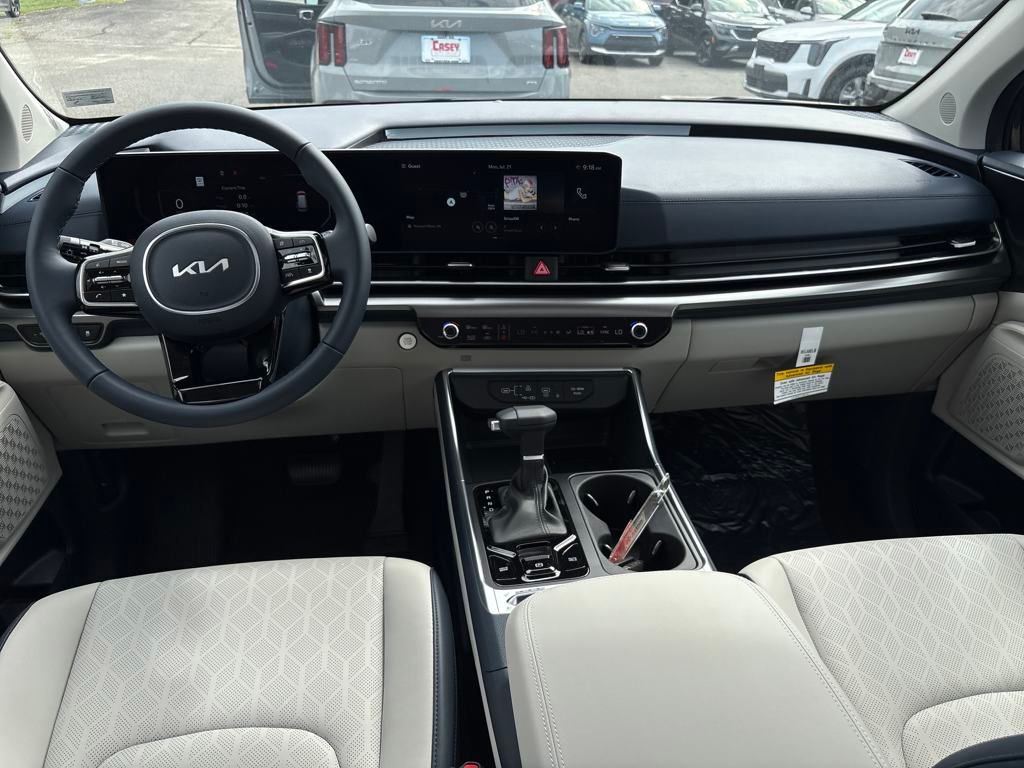 2026 Kia Carnival SX photo 25