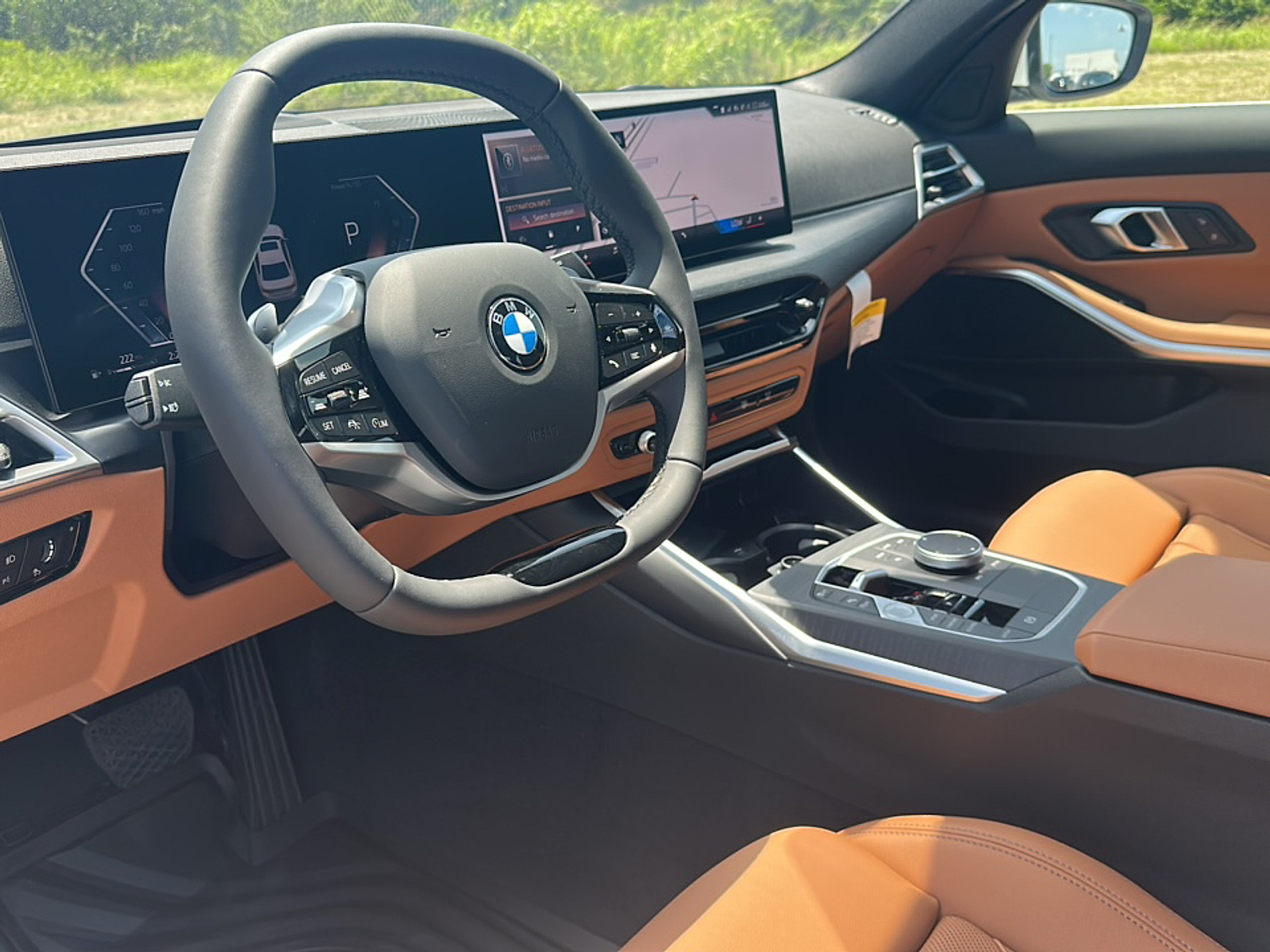 2025 Bmw 330i photo 3