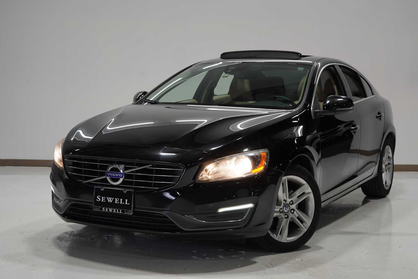 2015 Volvo S60 T5 Premier's photo