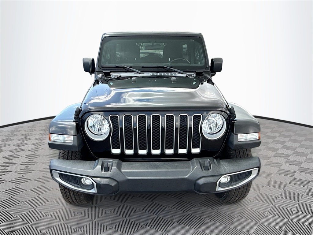 2021 Jeep Wrangler Unlimited Sahara photo 2