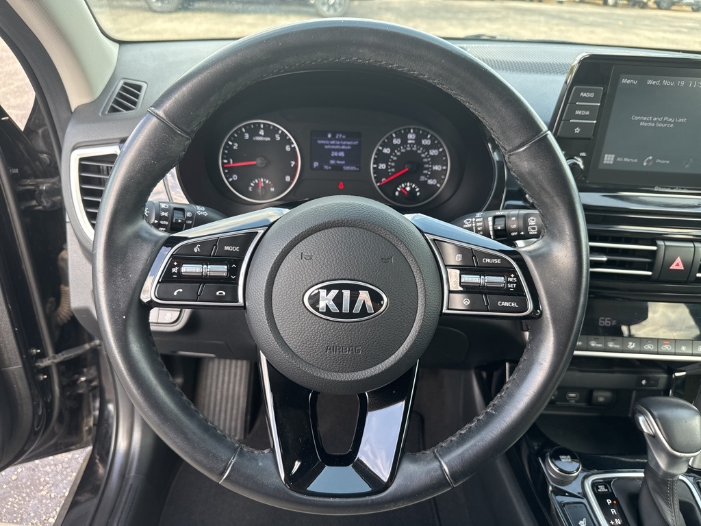 2021 Kia Seltos EX photo 3