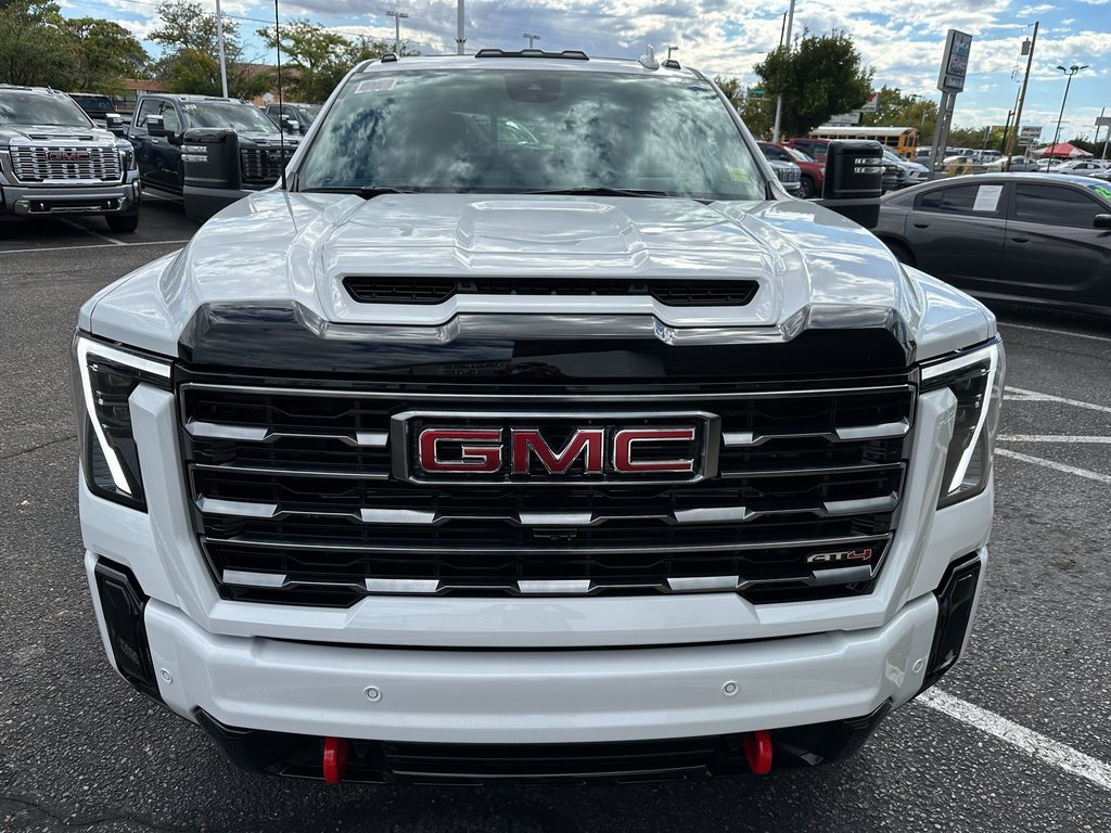 2026 Gmc Sierra 2500 HD AT4 photo 2