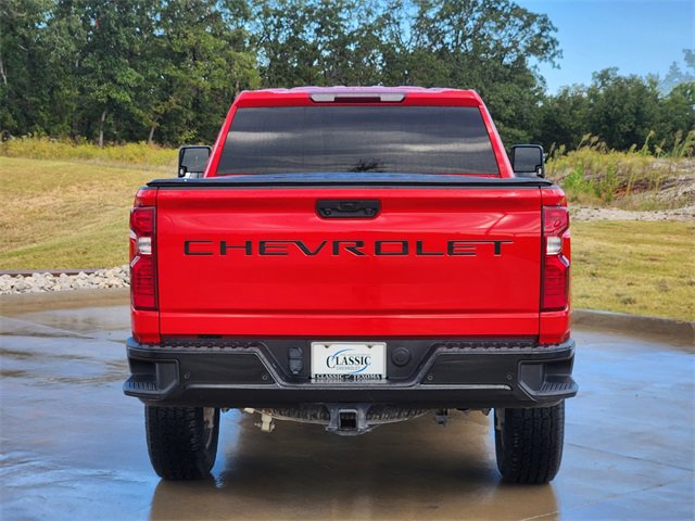 2024 Chevrolet Silverado 2500HD Custom photo 6