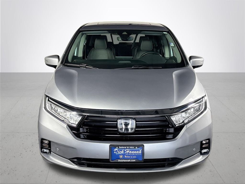 2022 Honda Odyssey Elite photo 3