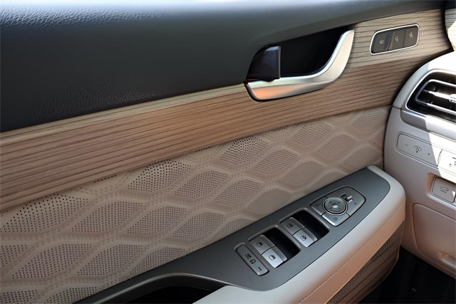 2022 Hyundai Palisade Calligraphy photo 4