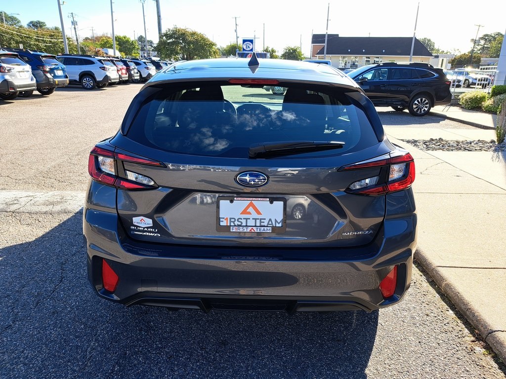 2025 Subaru Impreza Base photo 4