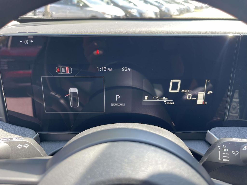 2026 Nissan Kicks SV photo 20